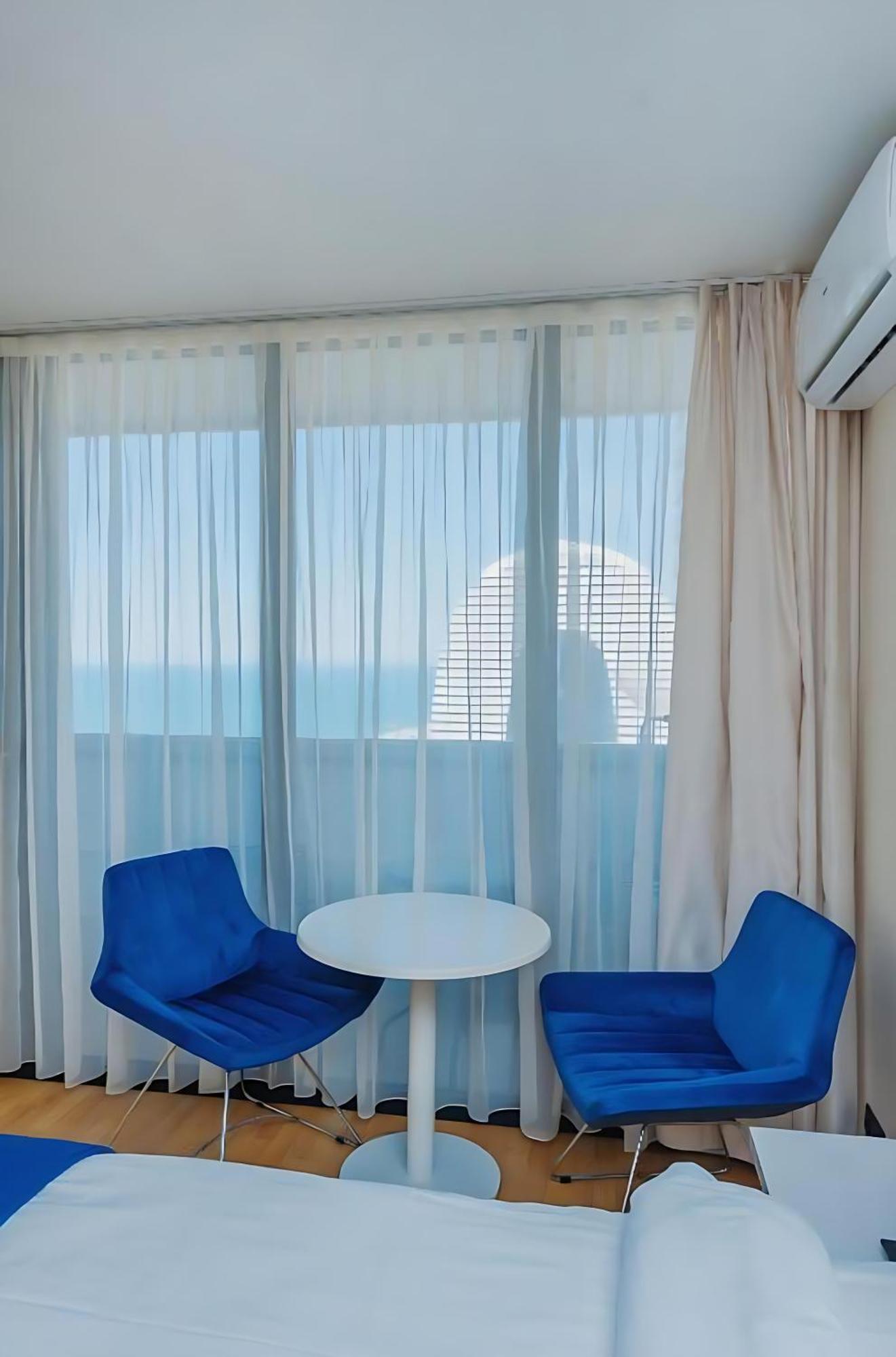 Orbi City Hotel Vip - Batumi Zewnętrze zdjęcie